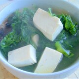 つるむらさきと豆腐のスープ